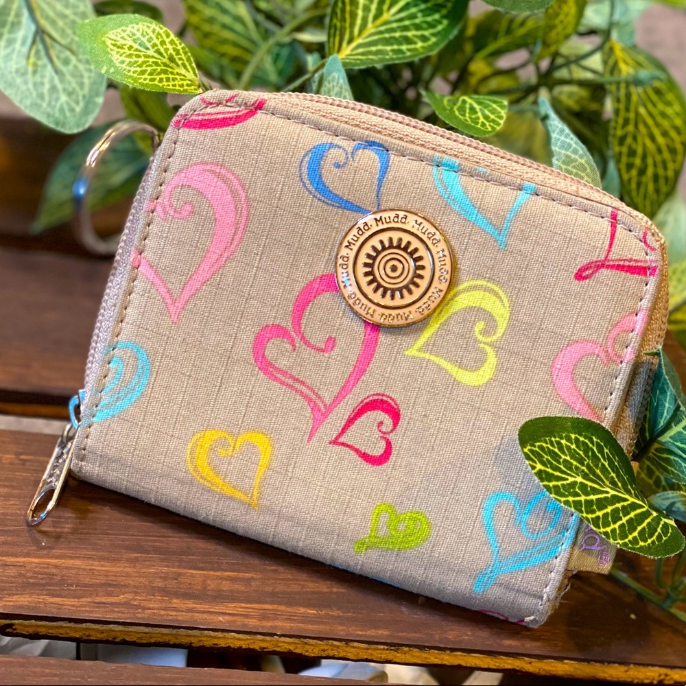 Cute Heart Mudd Canvas Zipper Wallet